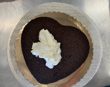 Load image into Gallery viewer, DIY Keto 8&quot; CIRCLE Cake Kit - Do It Yourself Cake Kit - Gluten Free, Sugar Free, Low Carb &amp; Keto Approved
