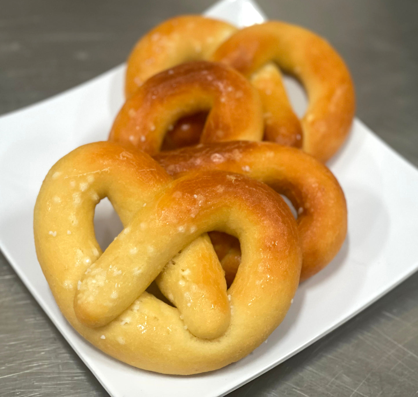 Keto Soft Pretzels - Hand Roll Pretzels - Gluten Free, Sugar Free, Low Carb & Keto Approved