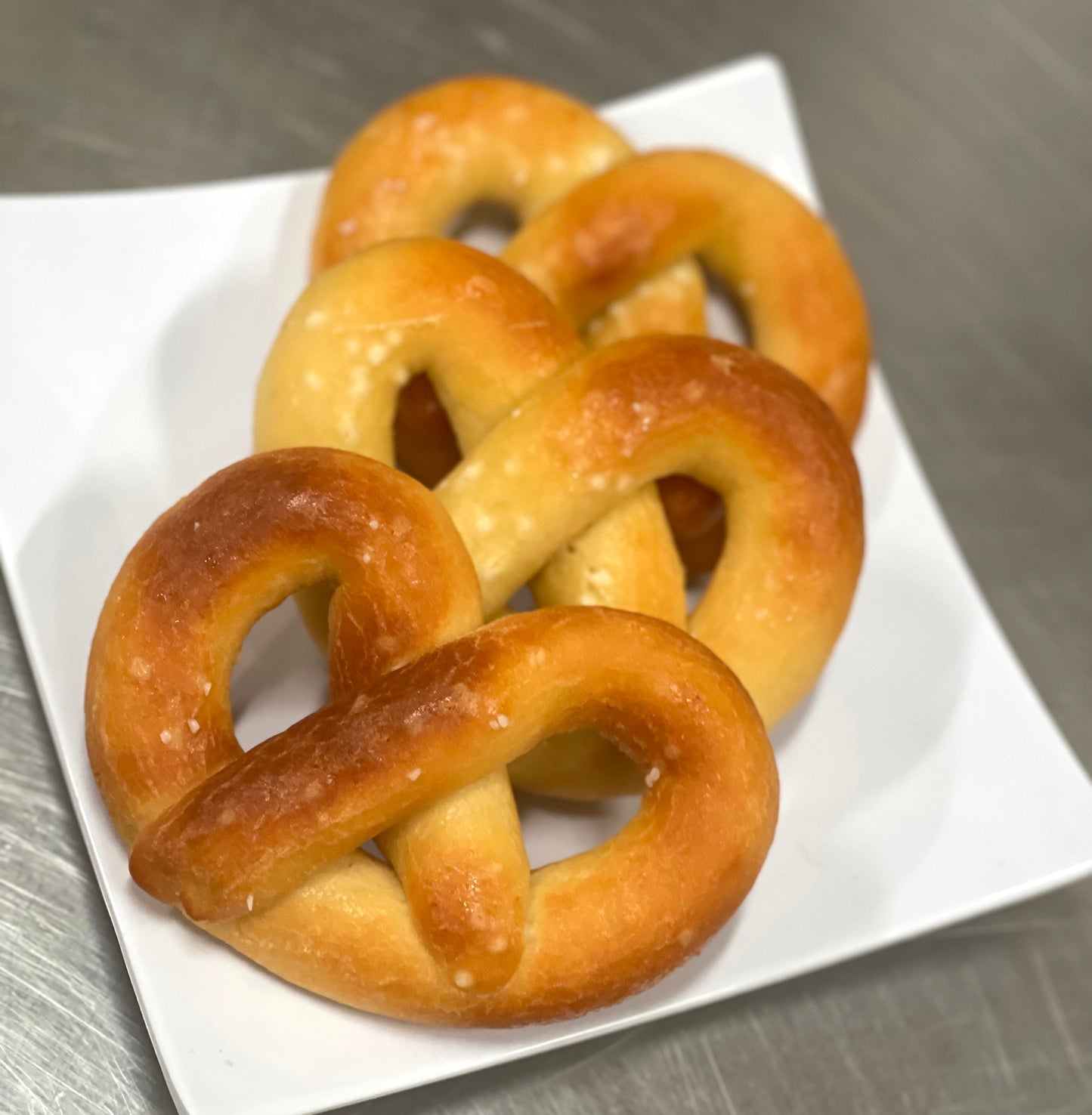 Keto Soft Pretzels - Hand Roll Pretzels - Gluten Free, Sugar Free, Low Carb & Keto Approved