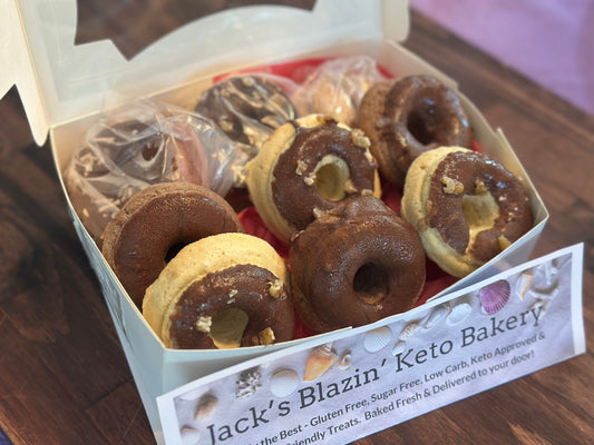 Keto Banana Nut Doughnuts 🍩 Keto Donuts - Gluten Free, Sugar Free, Low Carb & Keto Approved