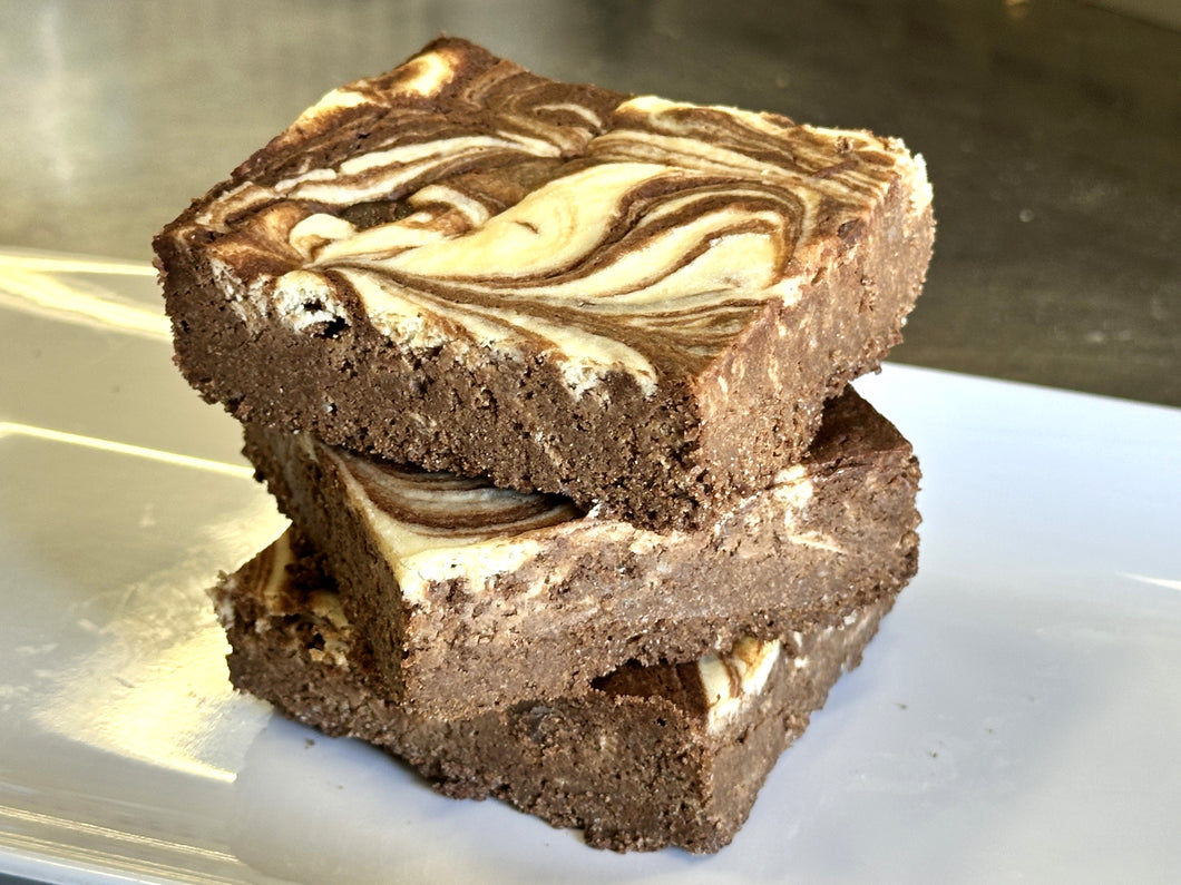 Keto Fudgy Brownies - Salted Caramel Cheesecake Brownies - Gluten Free, Sugar Free, Low Carb & Keto Approved
