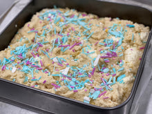 Load image into Gallery viewer, keto funfetti cheesecake crumble bars
