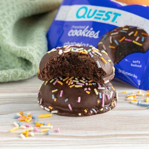 Quest Nutrition - Frosted Cookies, Chocolate Cake - Gluten Free, High Protein, Low Carb, Sugar Free