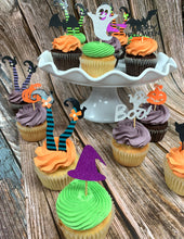 Load image into Gallery viewer, Keto Cupcakes - Decorated Seasonal Cupcakes with Buttercream Icing- IN STORE ONLY
