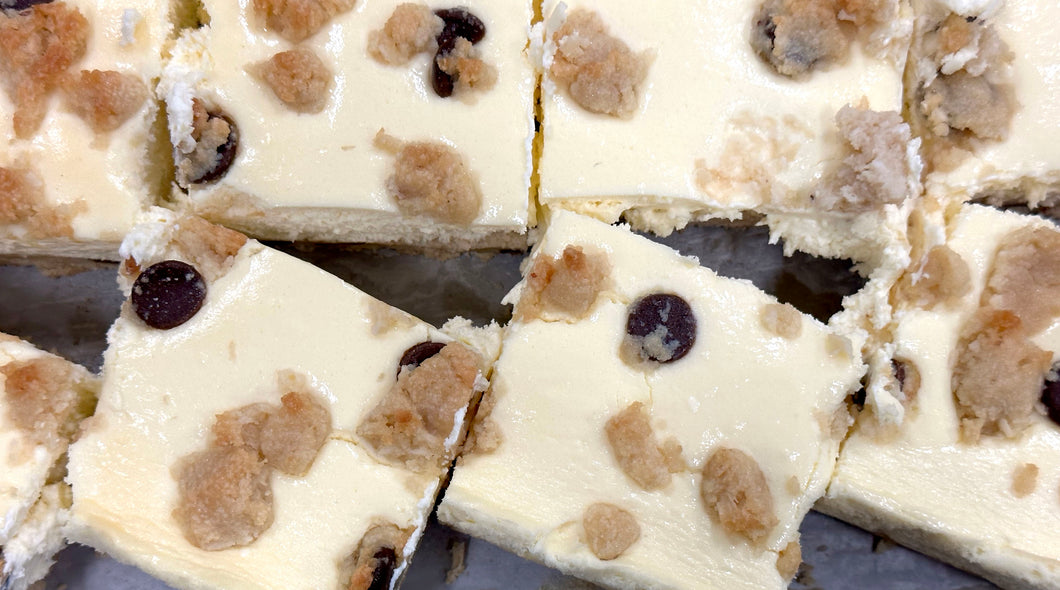 Keto Cookie Cheesecake - YoYo Cookie Cheesecake - Gluten Free, Sugar Free, Low Carb & Keto Approved